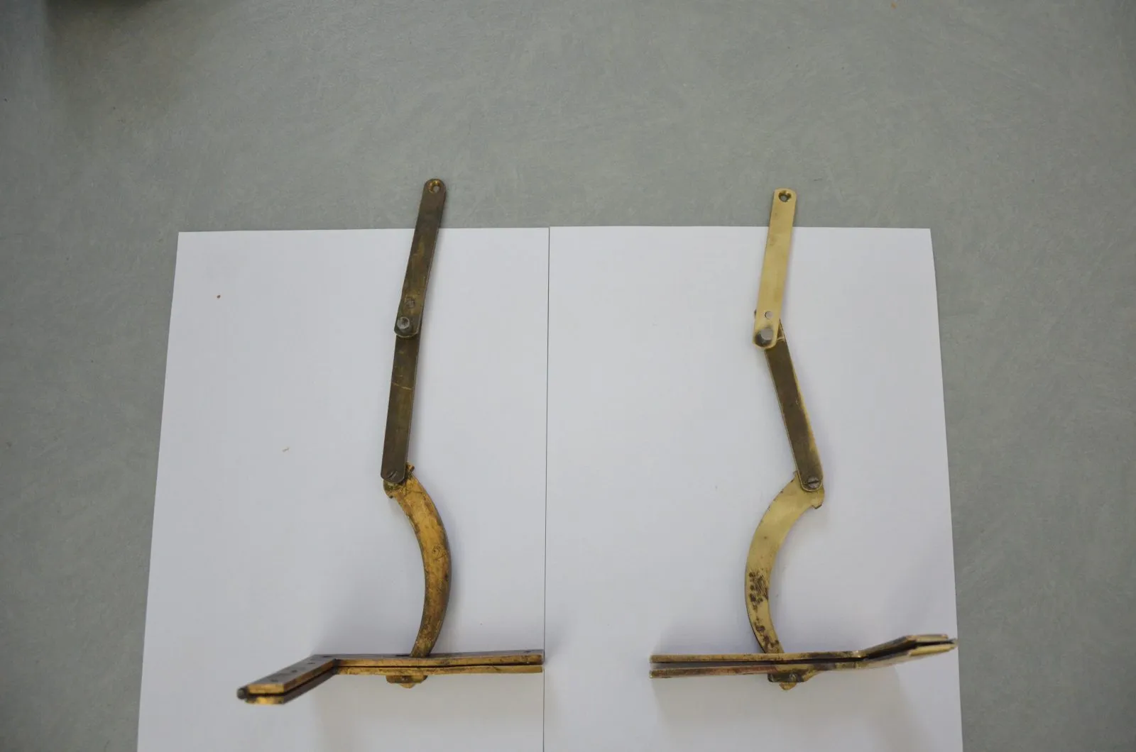 Restauration du mecanisme d'une coiffeuse anglaise de style Queen Anne