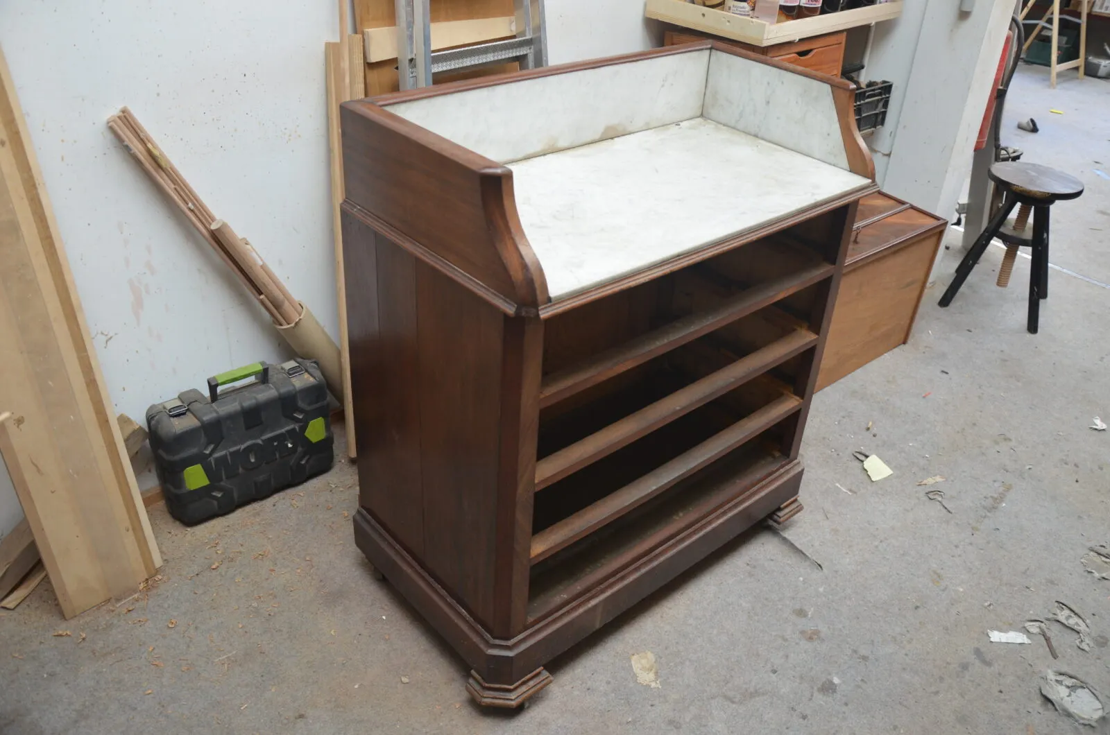 Restauration d'une coiffeuse époque Louis Philippe — avant restauration
