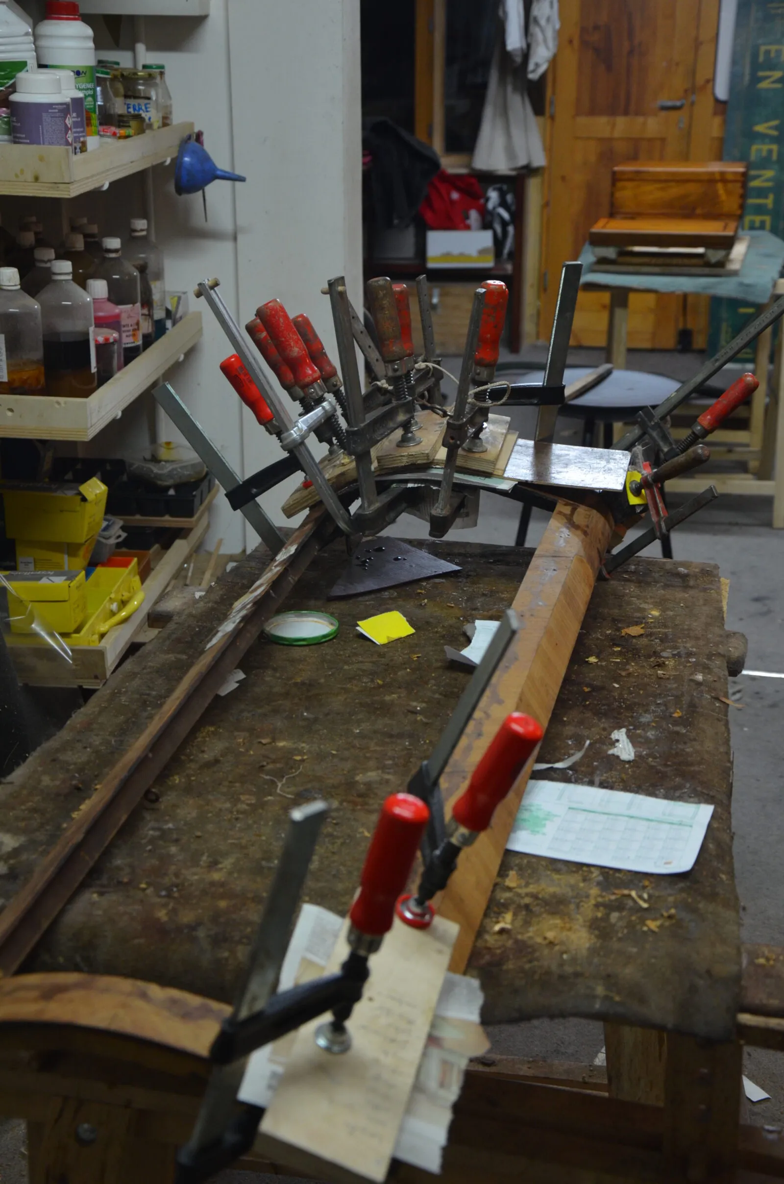 Restauration d'une vitrine époque Napoléon III