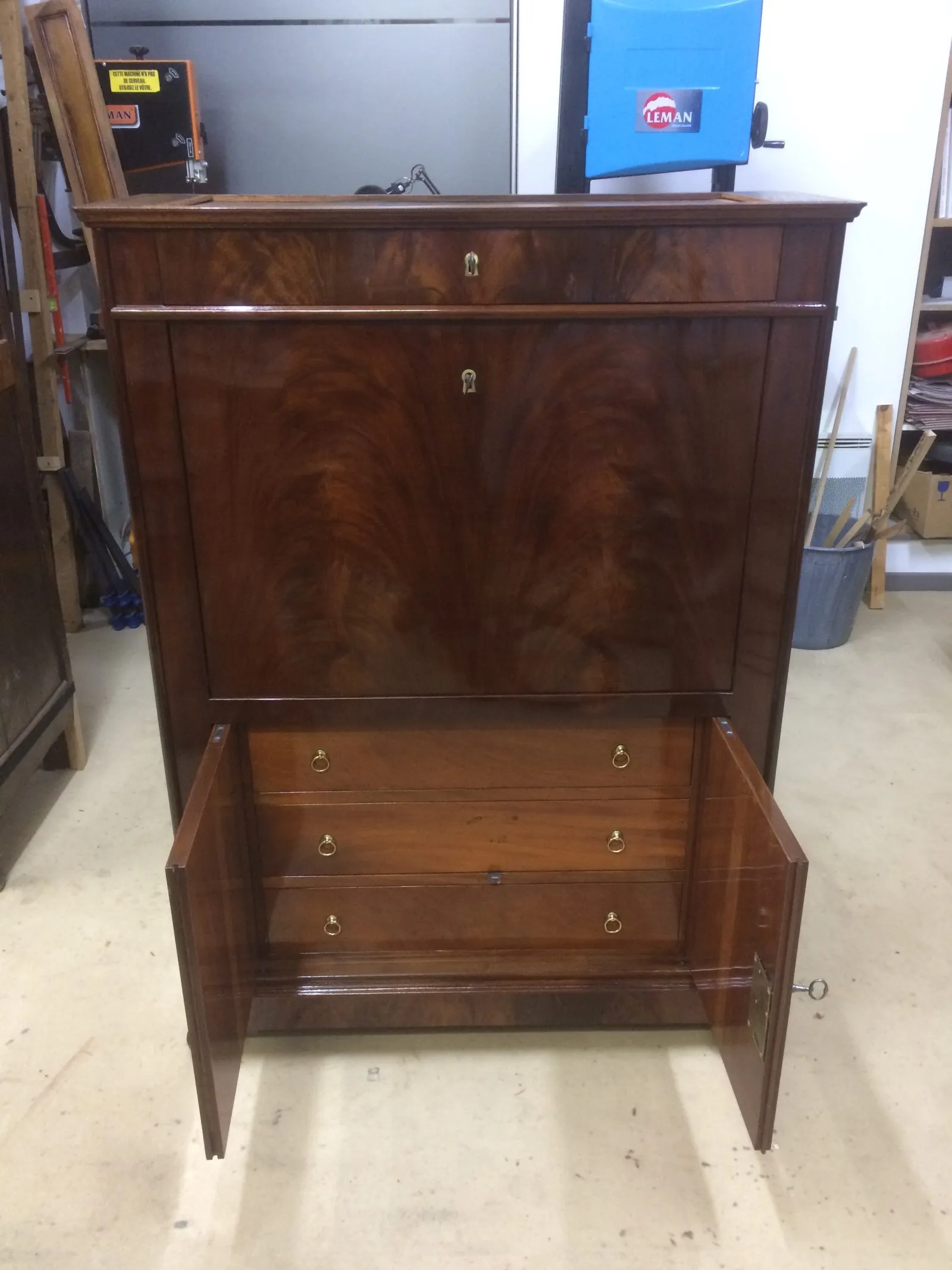 Secrétaire époque Restauration XIXème - Acajou de cuba