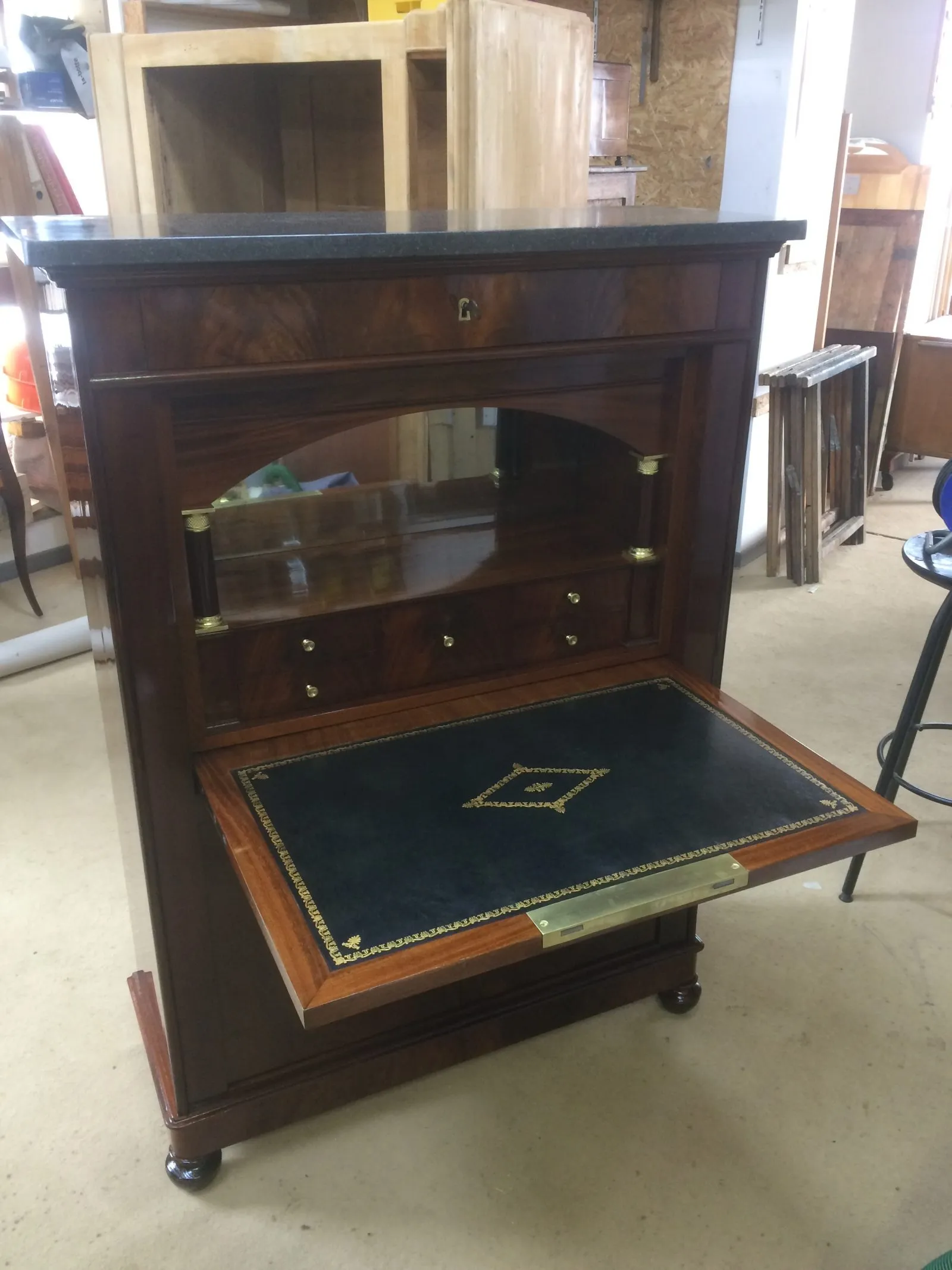 Secrétaire époque Restauration XIXème - Acajou de cuba