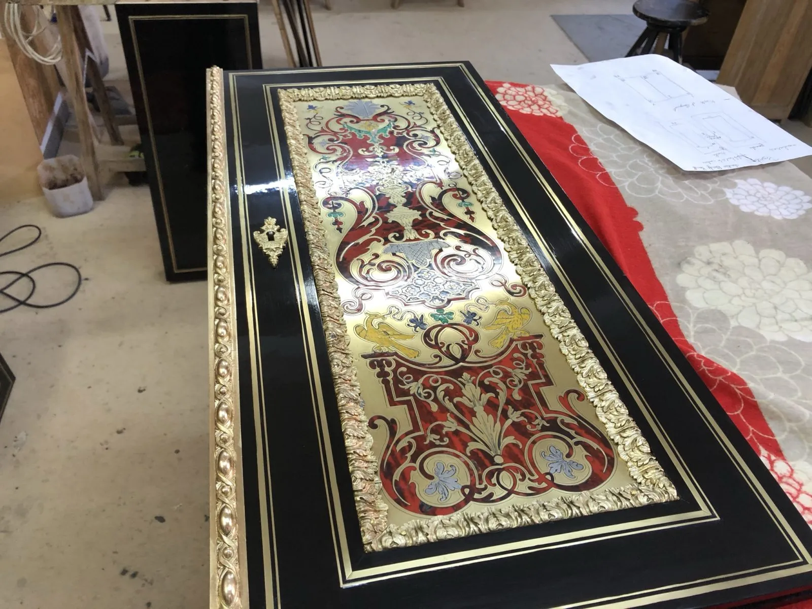 Restauration d'un meuble d'appui estampille Hyppolite Edmee Pretot - Début XIXème