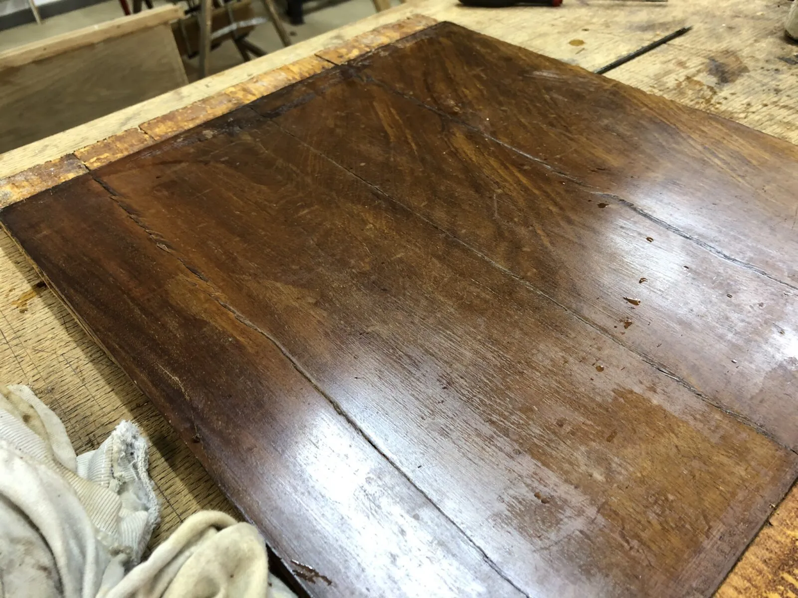 Restauration d'une commode époque XVIIIeme, estampillée Francois-Ignace PAPST.