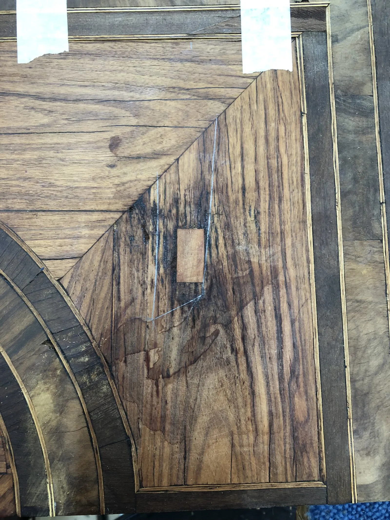 Bureau de changeur Mazarin époque XVIIème