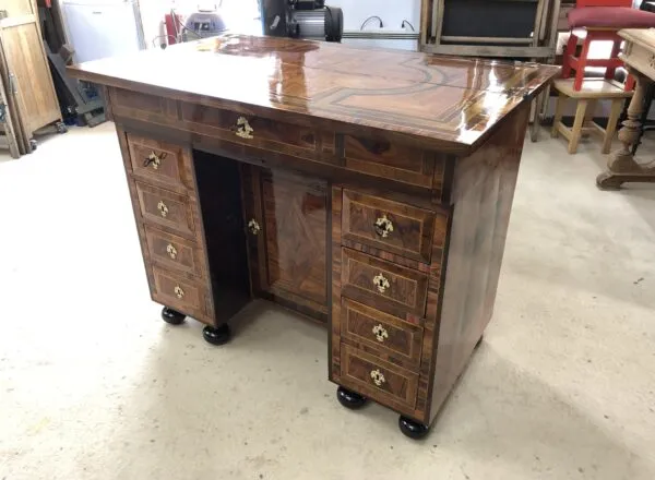 Bureau de changeur Mazarin époque XVIIème