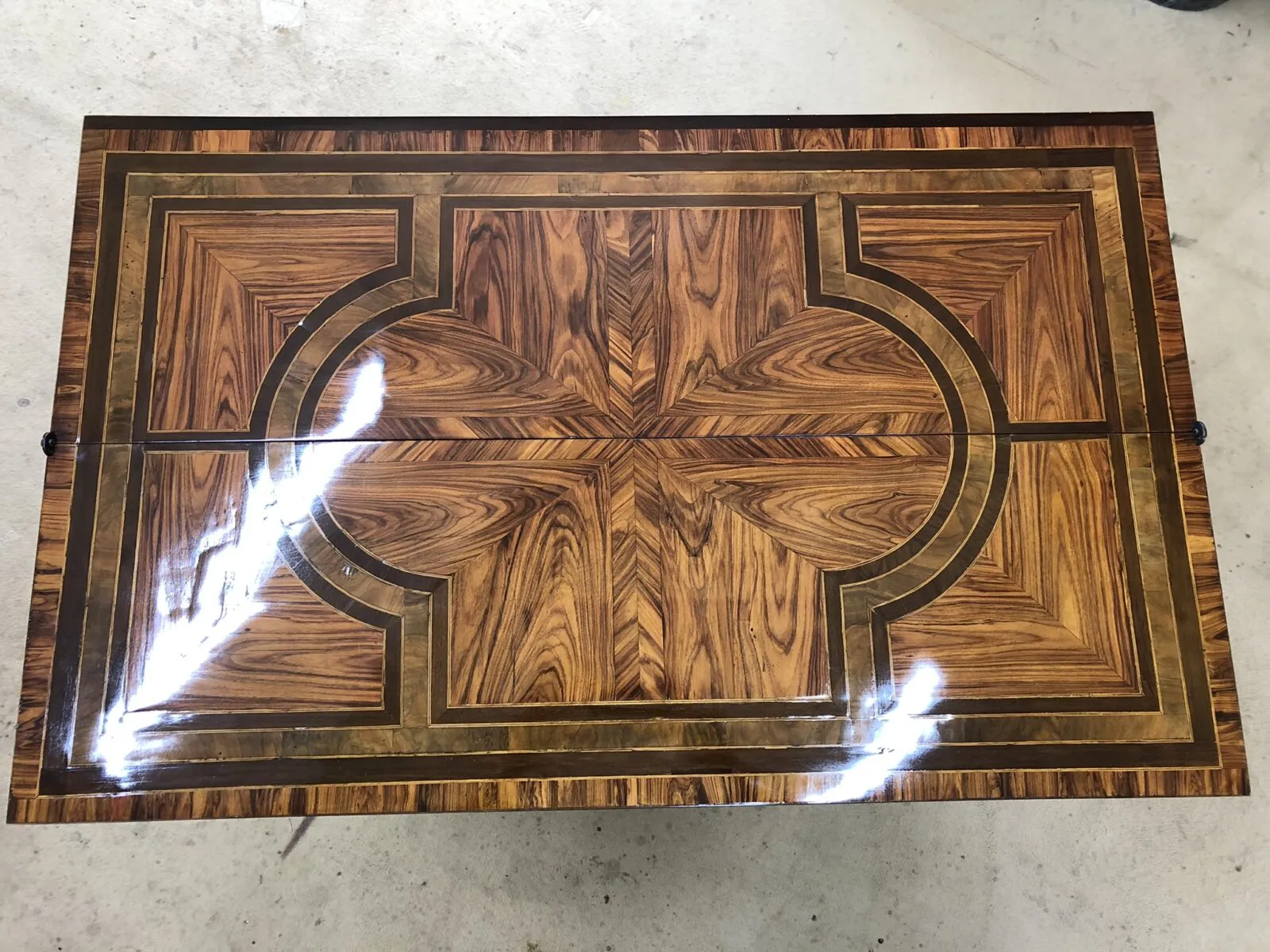 Bureau de changeur Mazarin époque XVIIème